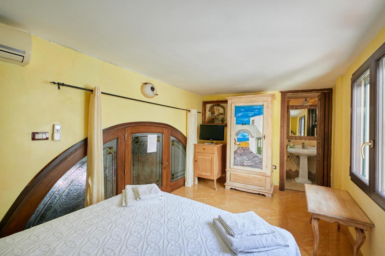 Centro Storico Rooms Gallipolli Exteriör bild